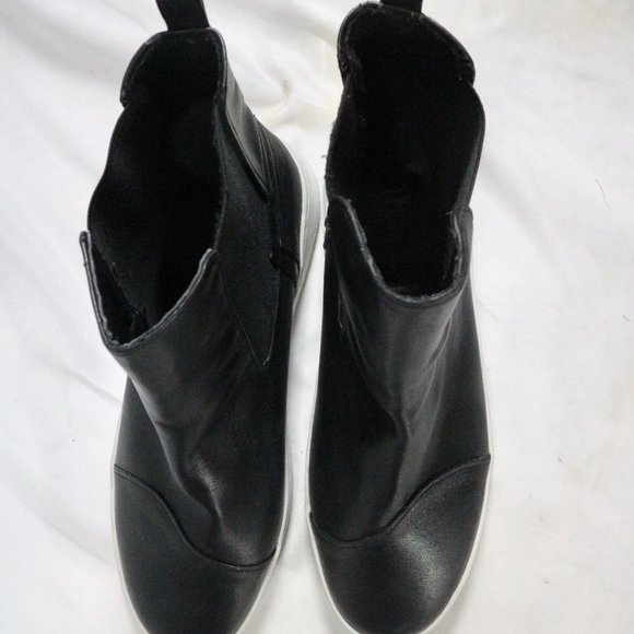 LFL by LUST FOR LIFE Black Vegan Leather Slip On Sneaker Boots Sz 10 - Picture 10 of 12